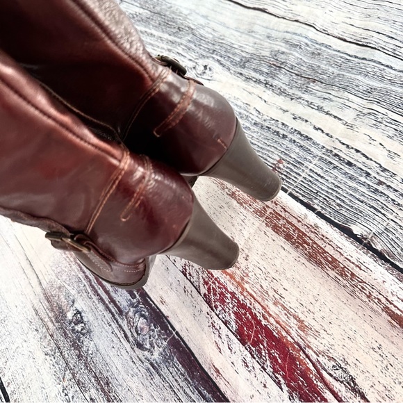 J. Crew Made in Italy Fine Leather Heeled Knee High Boots | 86193 - Picture 4 of 10